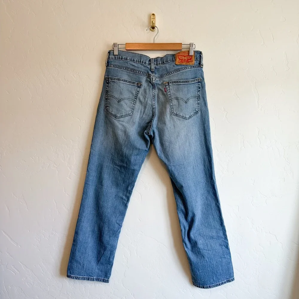 Levi's | Signature 541 Athletic Taper Cotton Denim Jeans Medium Wash size‎ 32/30